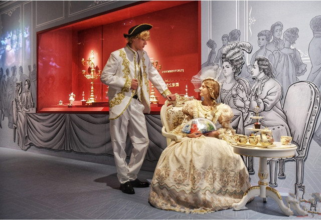 金沙遺址博物館“珍?藏——英國V&A博物館館藏吉爾伯特精品展”首場專題活動在展廳精彩上演。