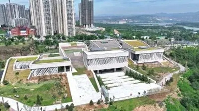 三門峽廟底溝博物館設(shè)計占地94.87畝，建筑面積約19870平方米
