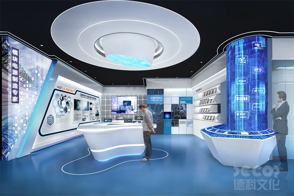 科技展廳設(shè)計中如何運(yùn)用人工智能和機(jī)器學(xué)習(xí)技術(shù)？